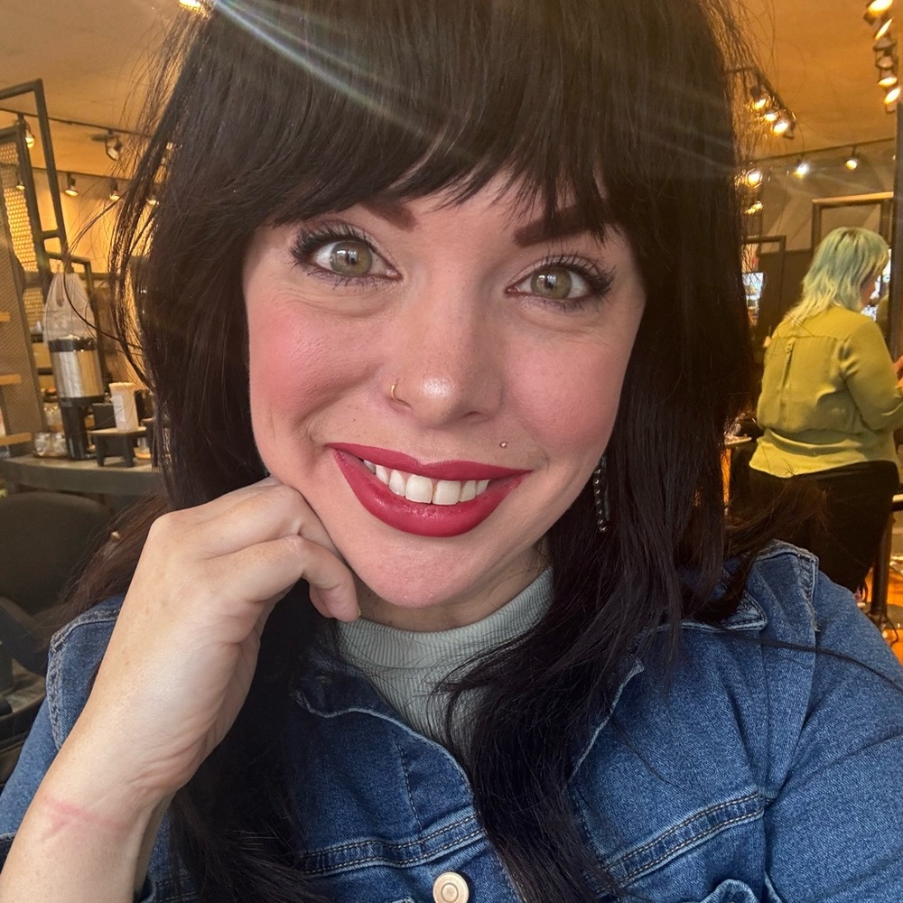 Meet your Posher, Lindsay